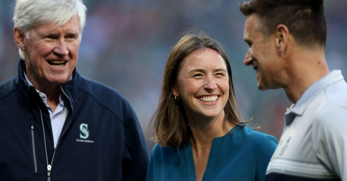 Catie Griggs, Mariners President of Business Operations, to step down