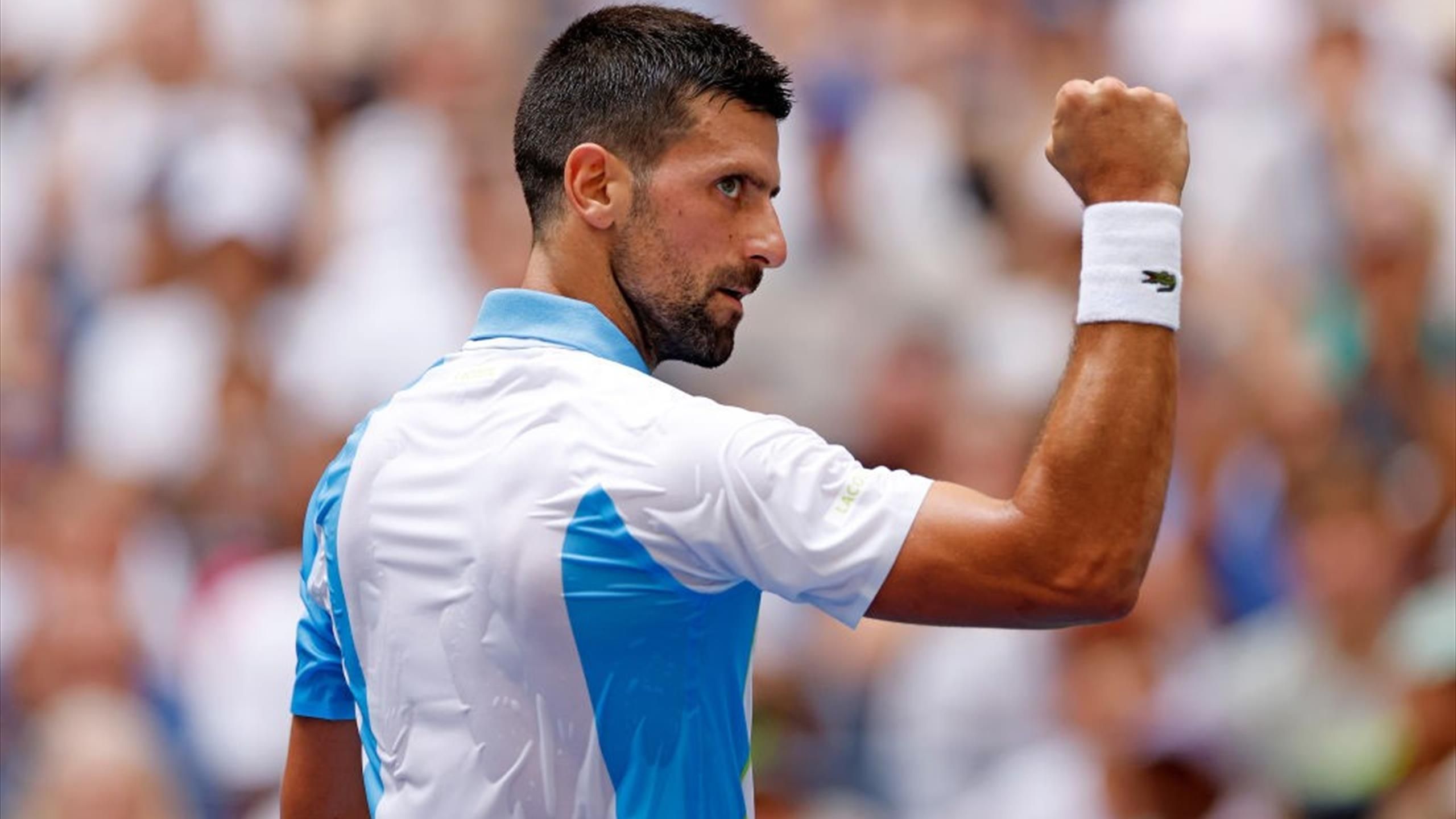 Novak Djokovic efface encore un record de Roger Federer avec 47 demi-finales en Grand Chelem