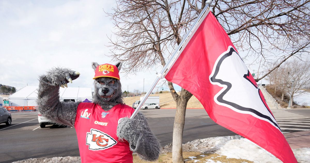 Kansas City super fan 'ChiefsAholic' sentenced to more than 17 years in prison