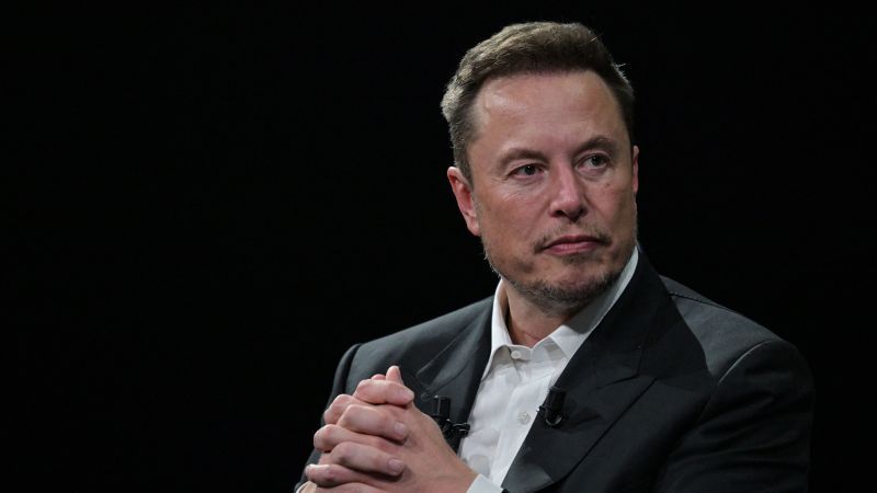 US SEC seeks court order to compel Elon Musk to testify about his Twitter acquisition