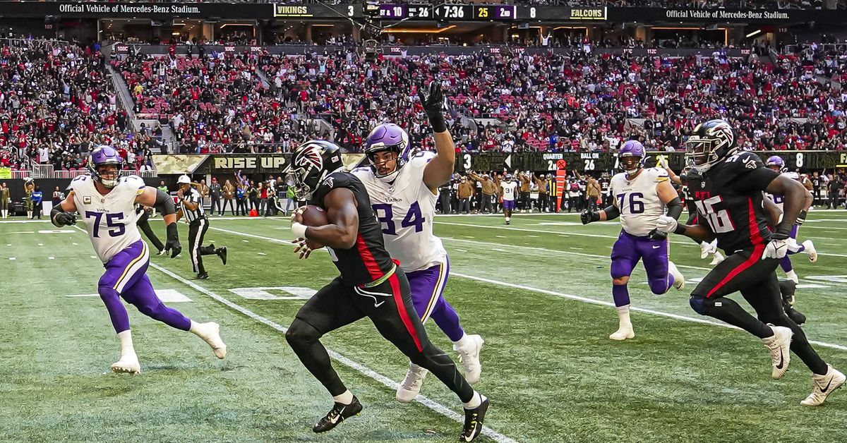 Falcons vs. Vikings instant recap: A sinking feeling as the Falcons sink under .500