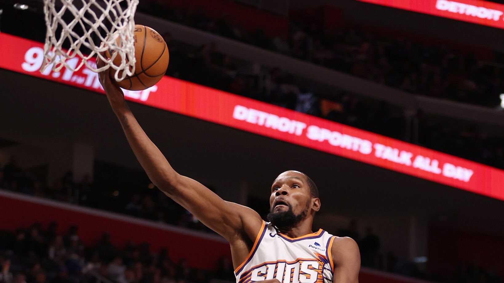 Kevin Durant leads shorthanded Suns to road win over Pistons