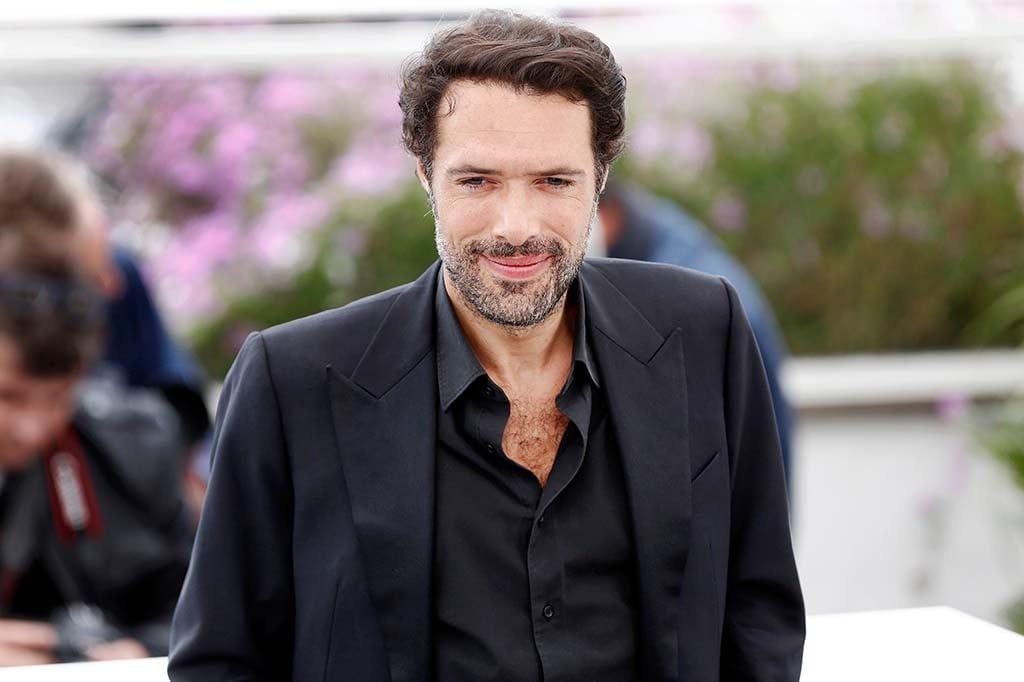 Affaire Nicolas Bedos : l'acteur interrogé par les policiers dans l'enquête pour "viol"