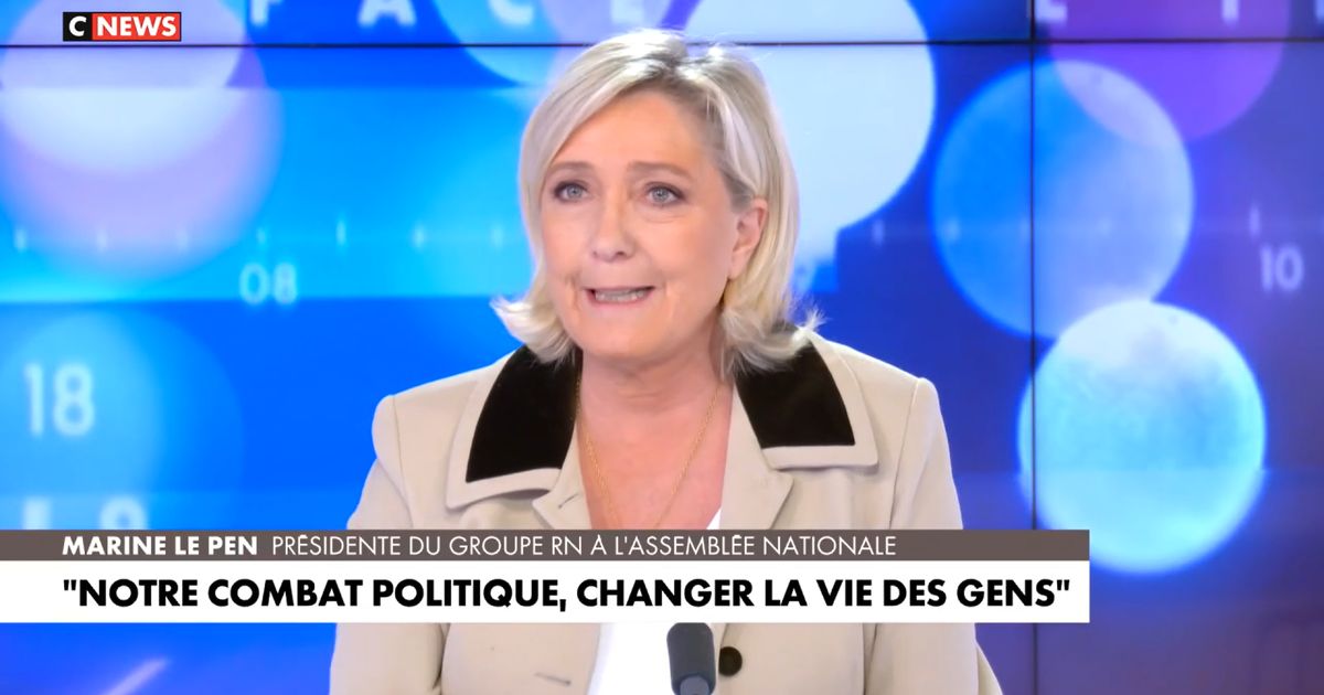 Censure du gouvernement : Marine Le Pen confie avoir ressenti de la "misogynie" pour la "première fois de sa carrière politique"