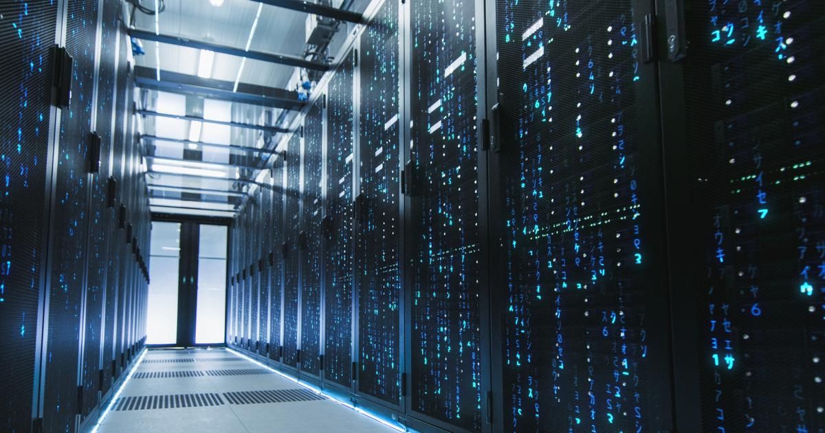 Intelligence artificielle : les Émirats construiront en France un data center géant et investiront 30 à 50 milliards d’euros