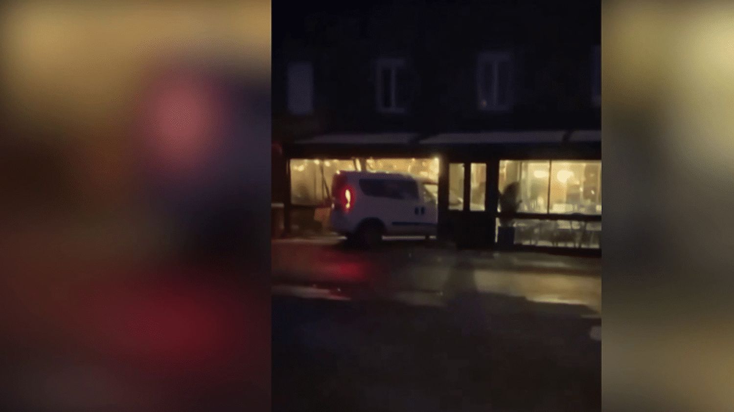 Morbihan : une camionnette fonce délibérément dans un bar-restaurant