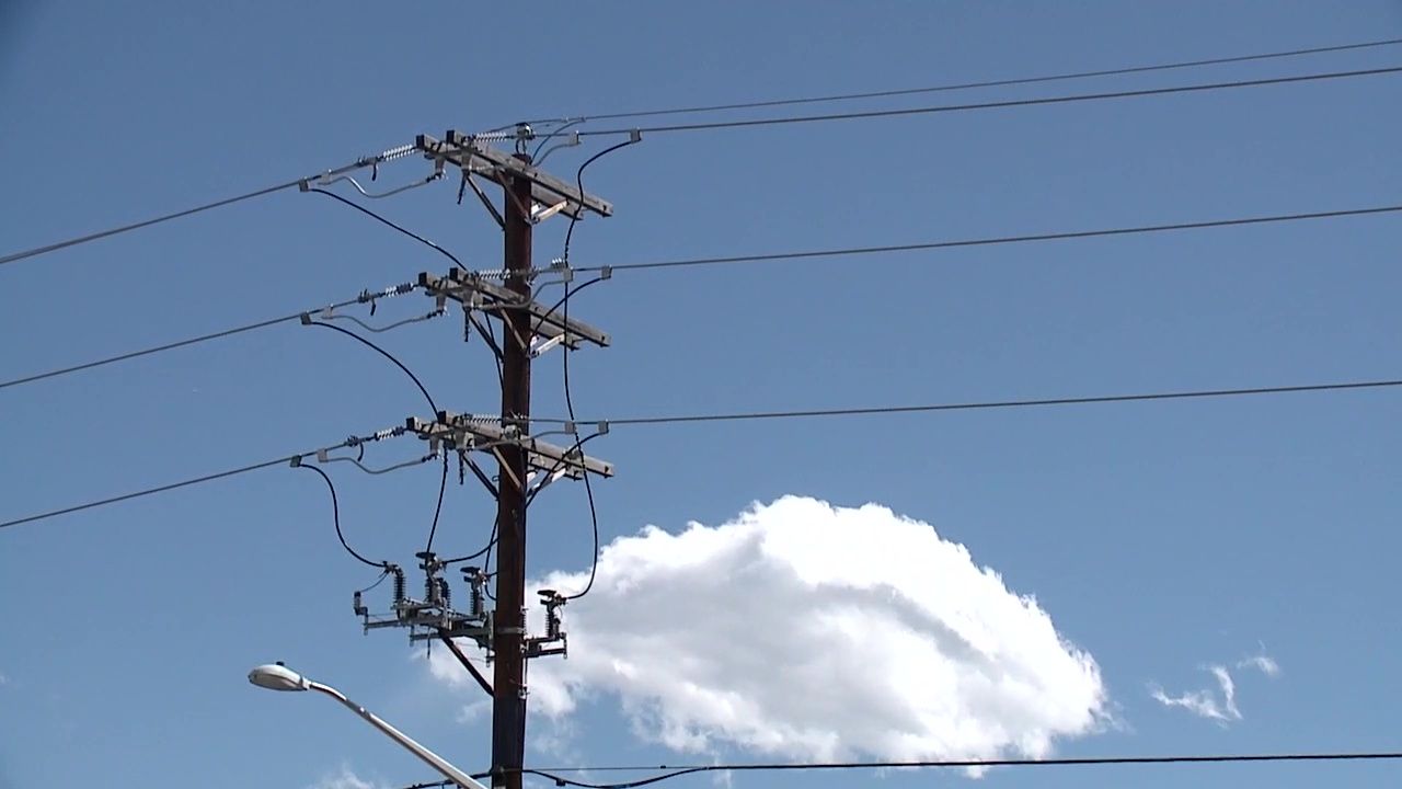 Xcel to shut off power to 55K customers ahead of high winds