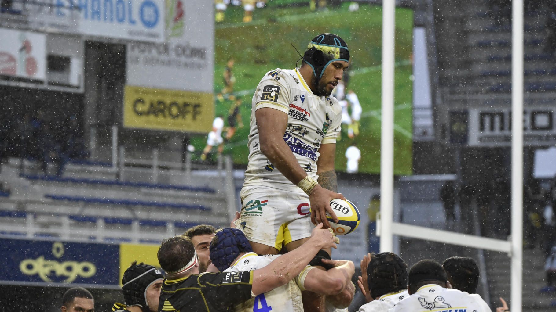 Sébastien Vahaamahina ne jouera plus au rugby après une nouvelle commotion cérébrale