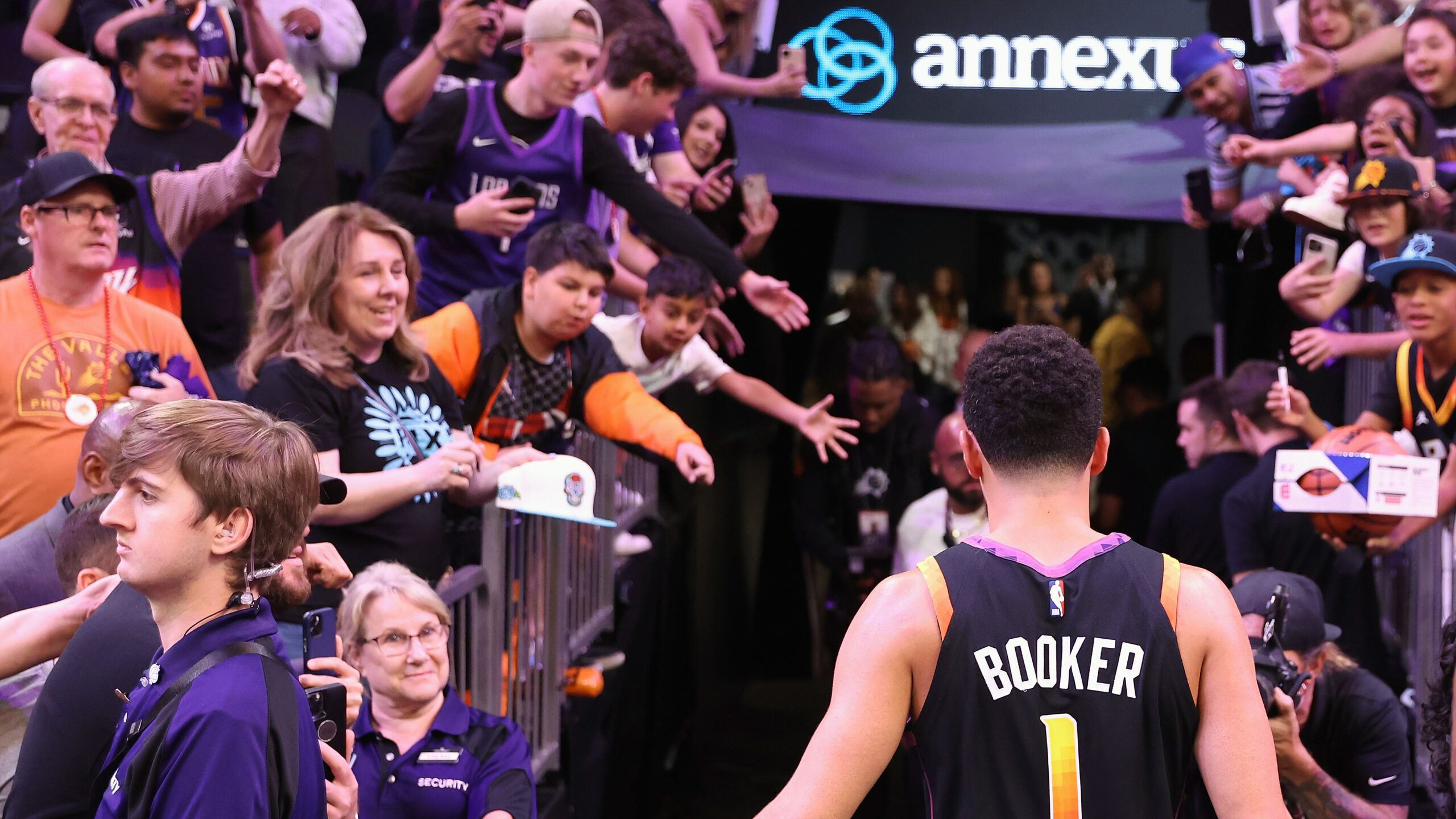 Devin Booker's greatness gives Phoenix chance at redemption