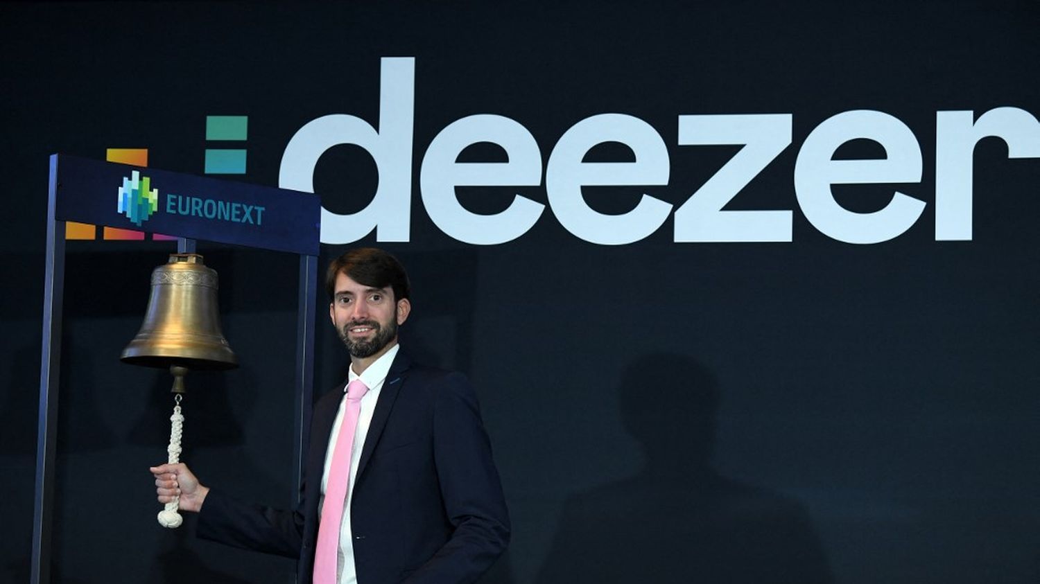 La plateforme française de streaming Deezer détecte les voix clonées d'artistes générées par l'intelligence artificielle