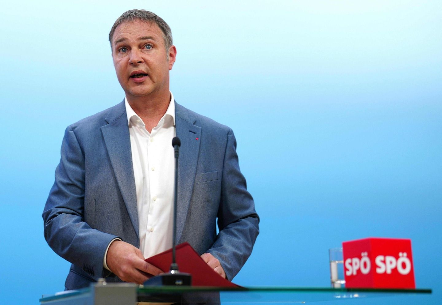 Austria's SPÖ shares wrong leadership poll winner after Excel error