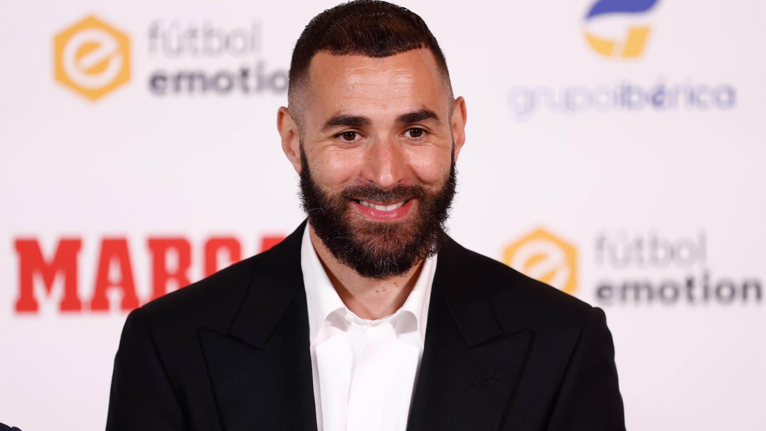 Transferts - C'est officiel : Karim Benzema s'engage avec Al-Ittihad jusqu'en 2026