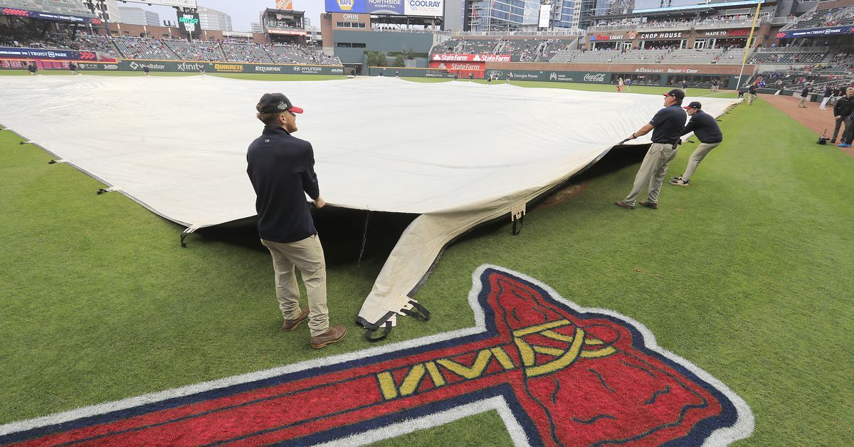 Braves, Mets rain delay updates