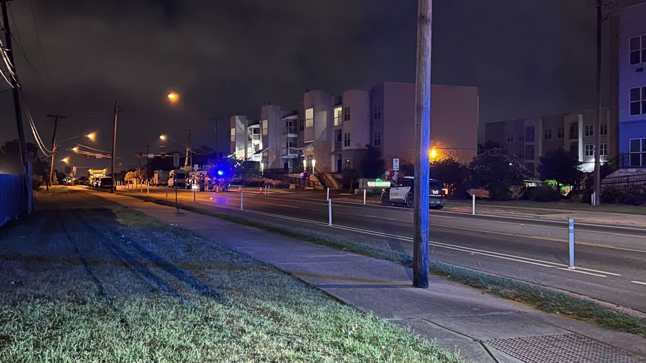 APD: SWAT responds to call in east Austin, 1 taken into custody