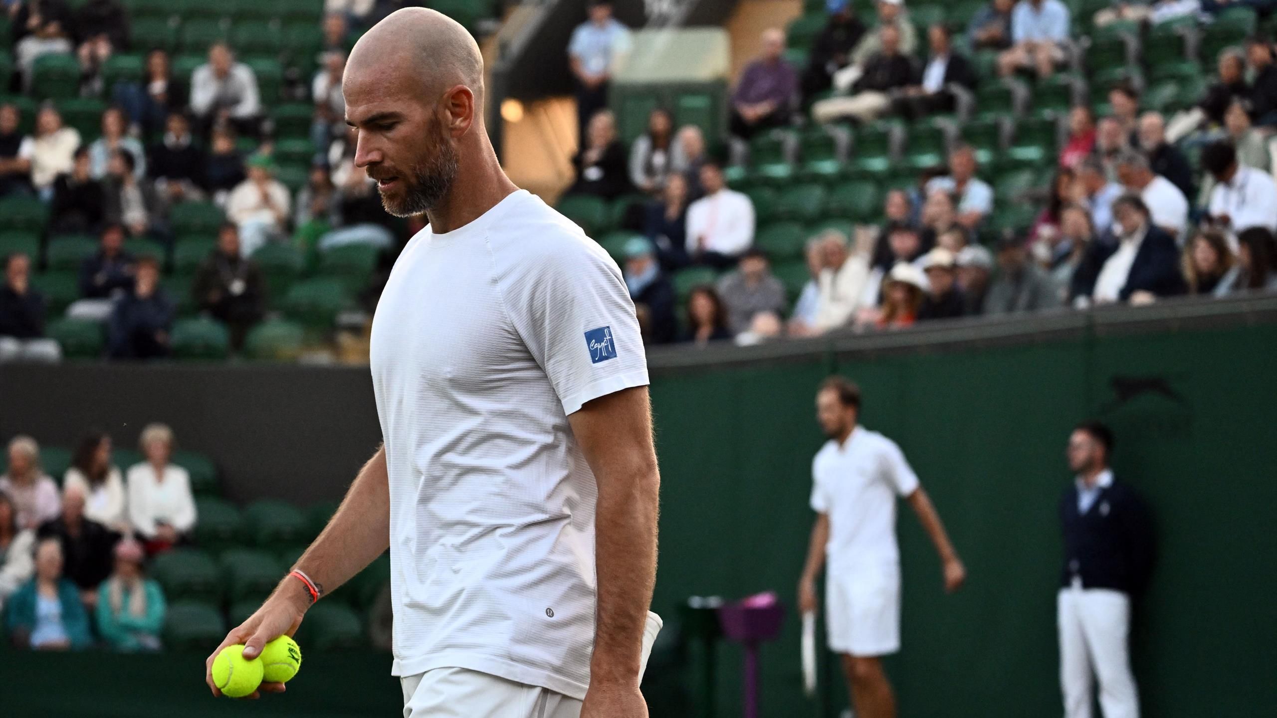 Wimbledon - Du sursis pour Mannarino : son match contre Medvedev interrompu par la nuit dans le 3e set