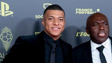 PSG : Mbappé en visite au Cameroun