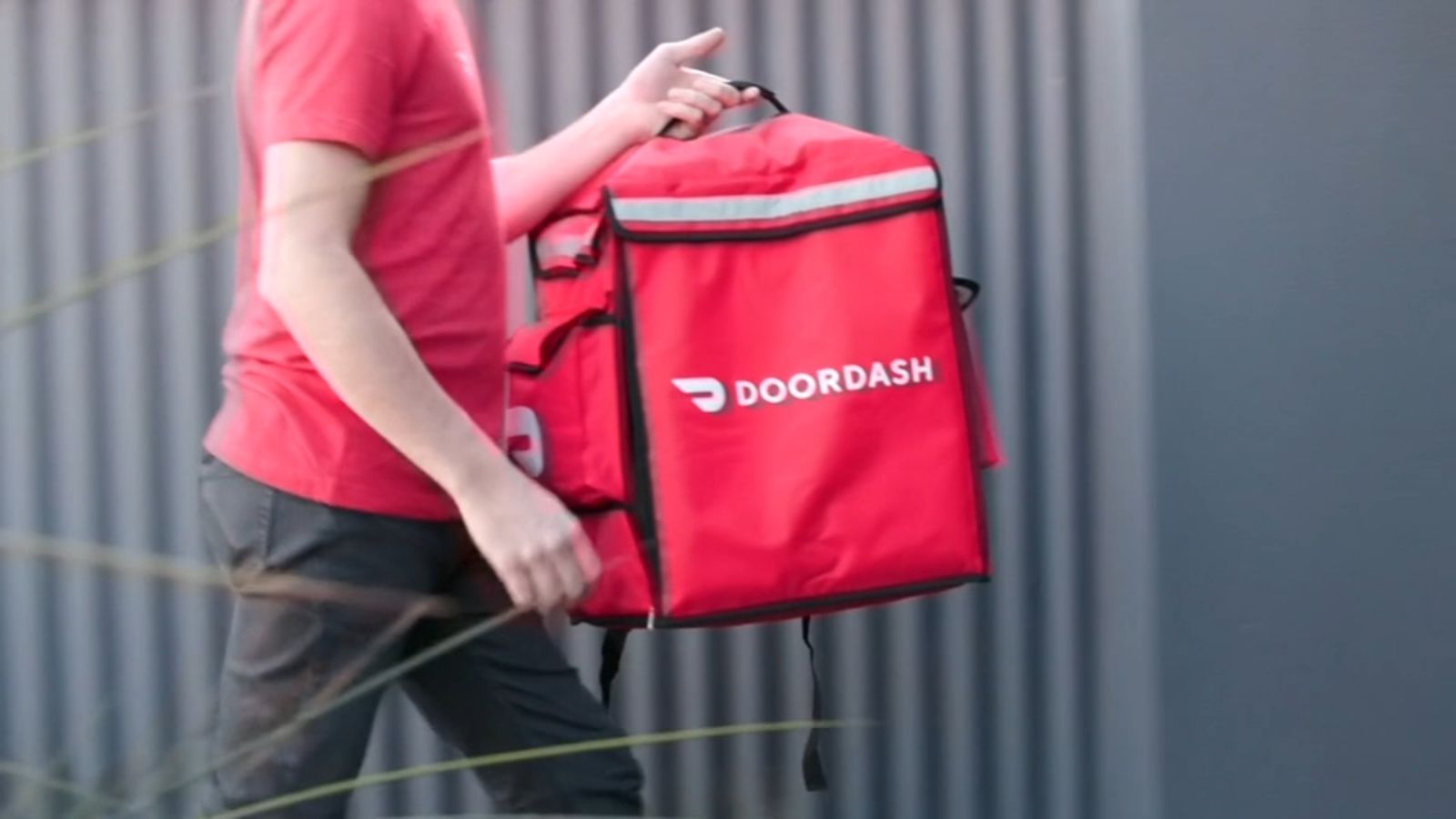 DoorDash driver tip video: Viral delivery encounter sparks conversation on new rules for tipping