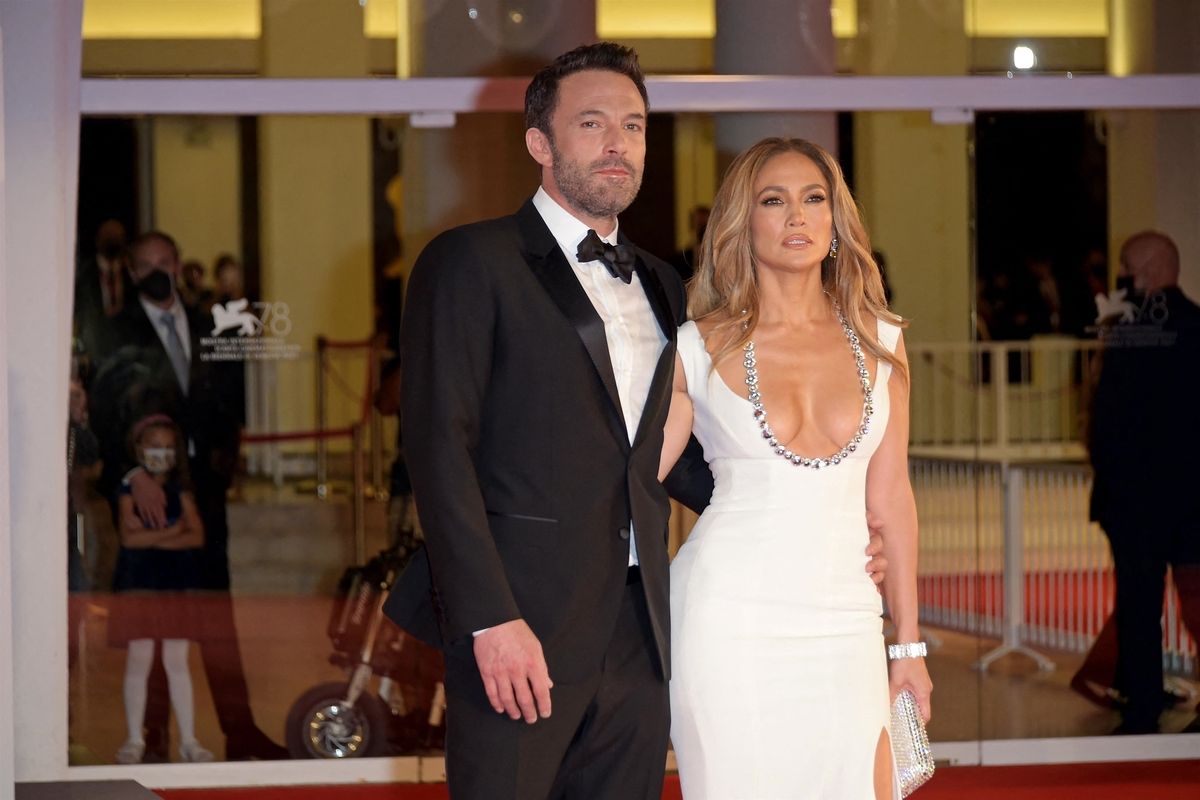 Ben Affleck et Jennifer Lopez au bord du divorce : la chanteuse “humiliée”, rien ne va plus entre eux