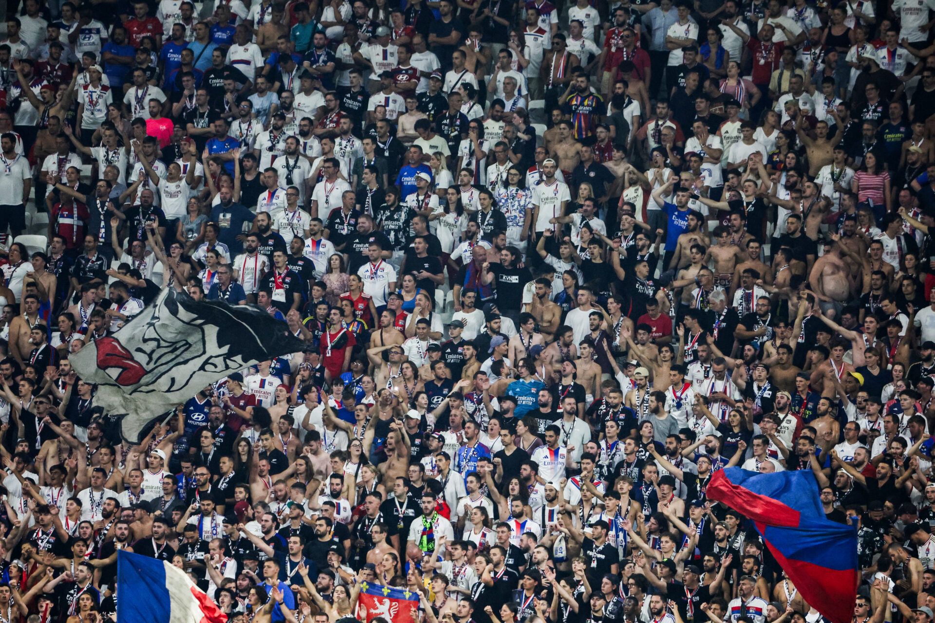 L’OL condamne les agressions en tribunes face à Nantes