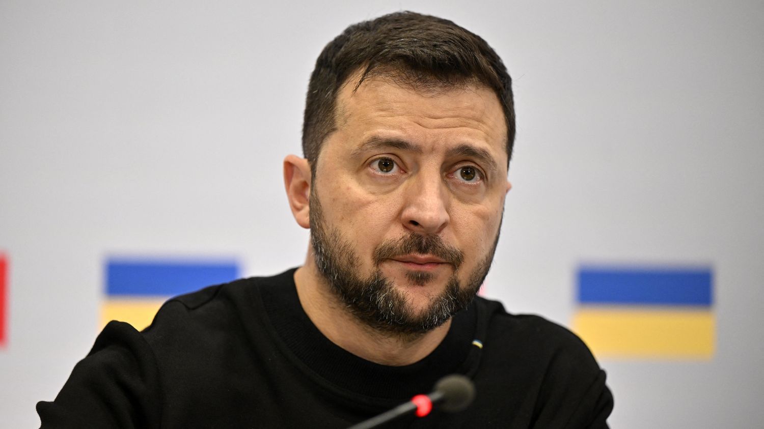 Guerre en Ukraine : "Ce n'est pas le moment pour des élections", selon Volodymyr Zelensky