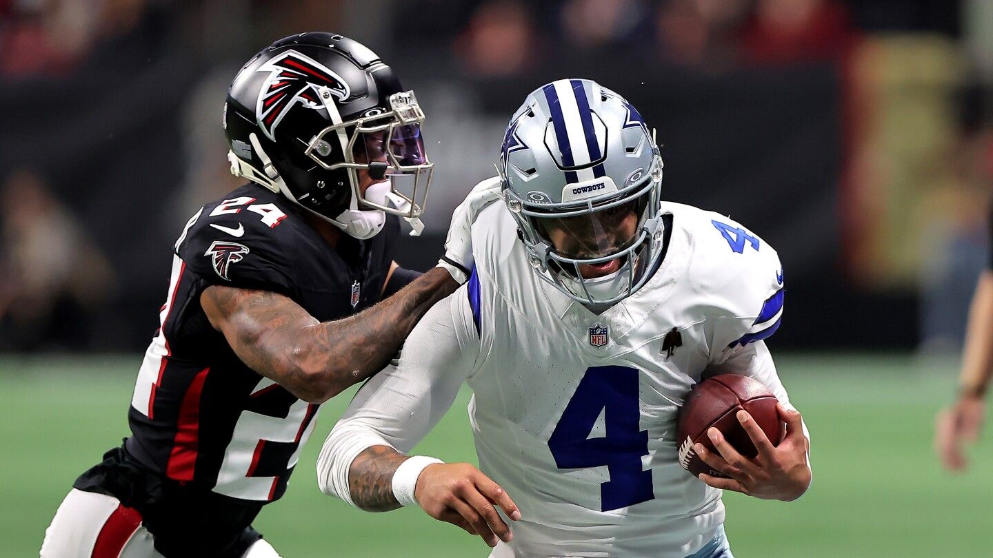 Report: Dak Prescott's hamstring tendon partially tore off the bone