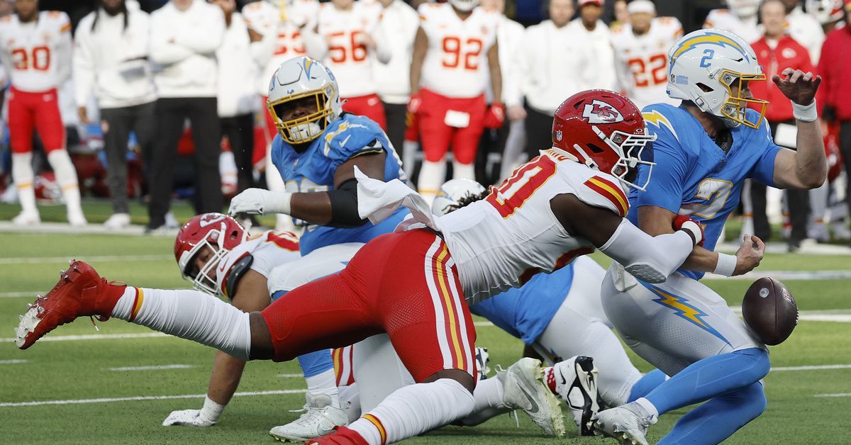 Chiefs-Chargers LIVE scores and updates