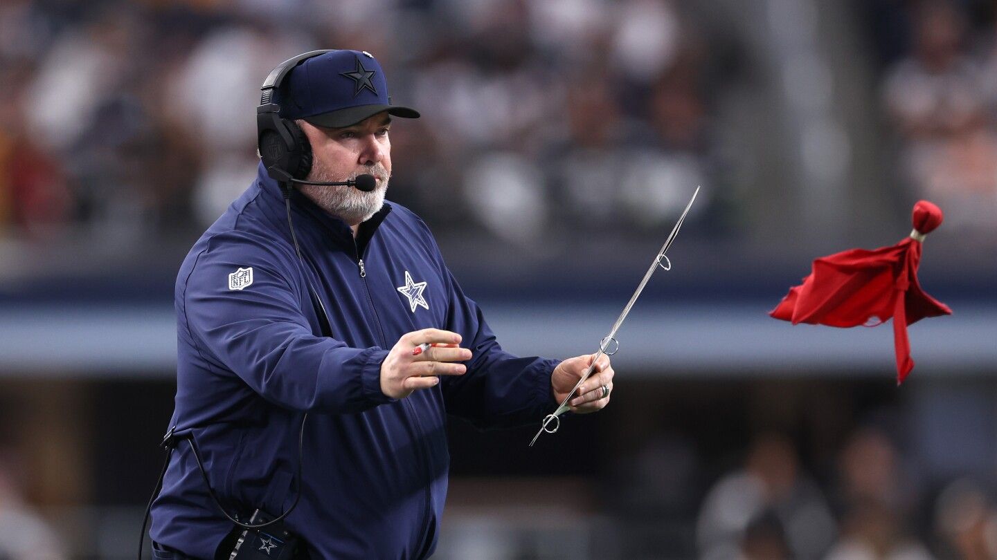 Cowboys deny Bears' request for permission to interview Mike McCarthy