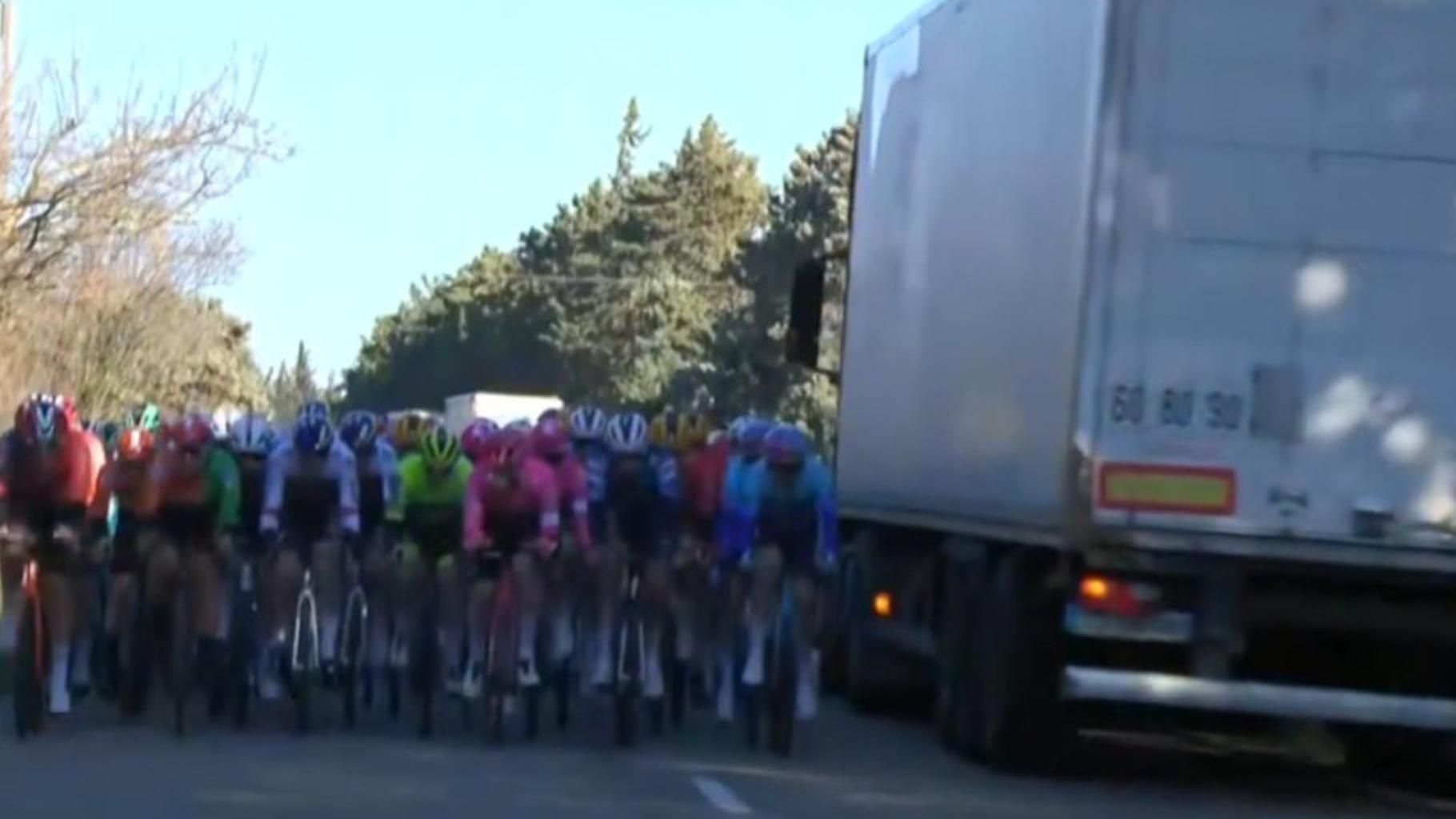 Étoile de Bessèges : huit équipes quittent cette course cycliste dans le Gard, exaspérées par la sécurité