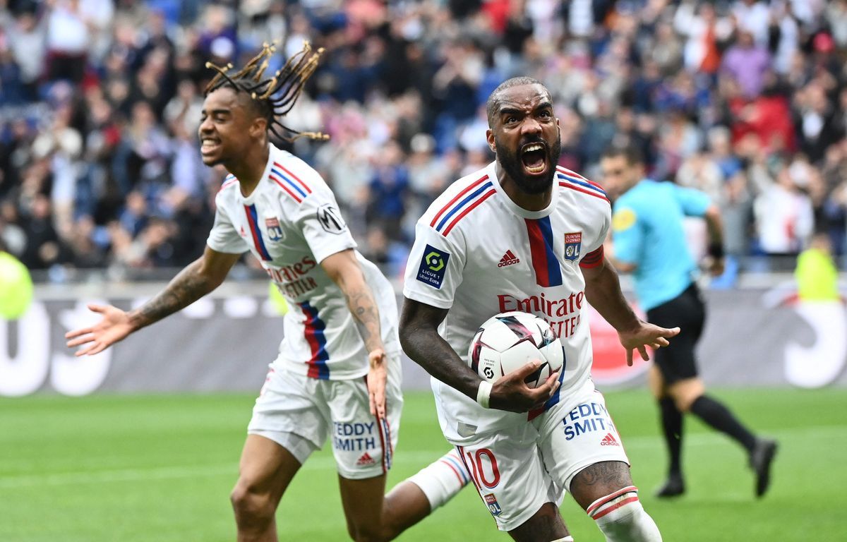 OL-Montpellier : Prodigieux " leader " à Lyon, Alexandre Lacazette a encore " franchi un palier " à bientôt 32 ans