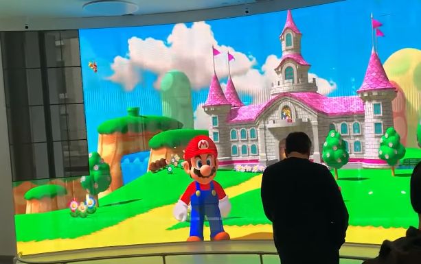 See Nintendo NY's new screen in action