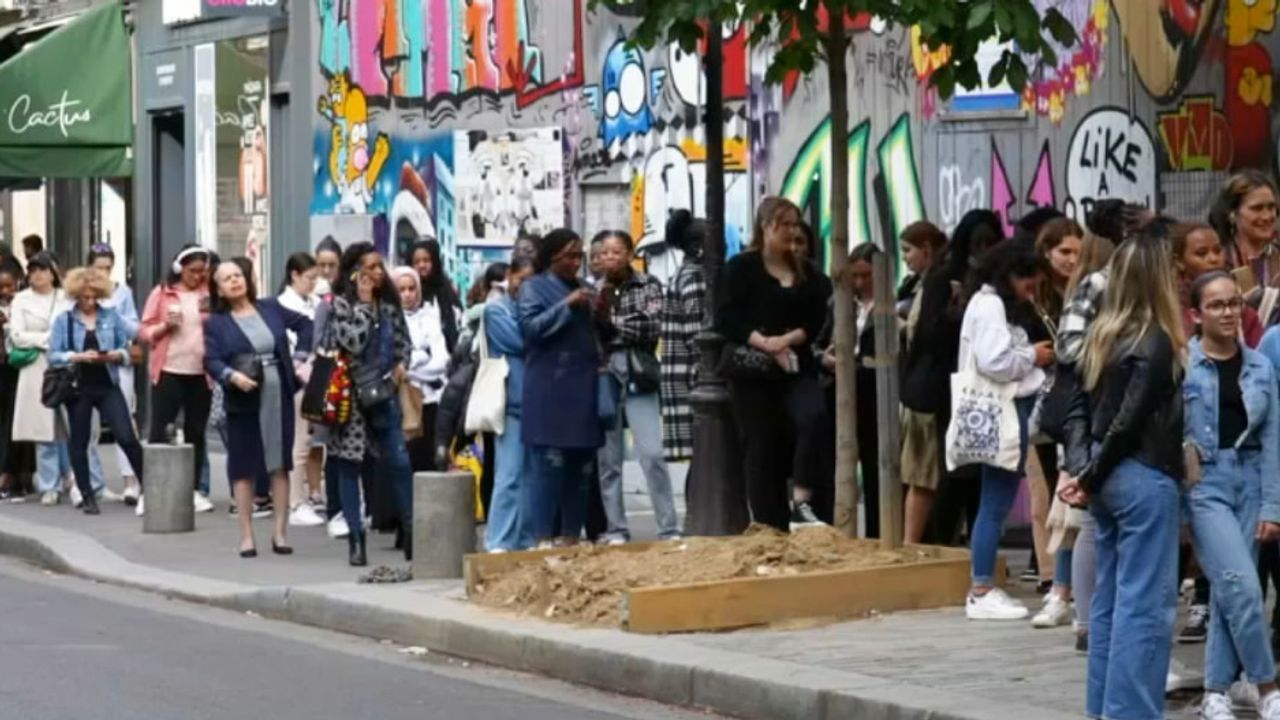 ENQUÊTE - La marque chinoise Shein poursuit sa conquête du marché français