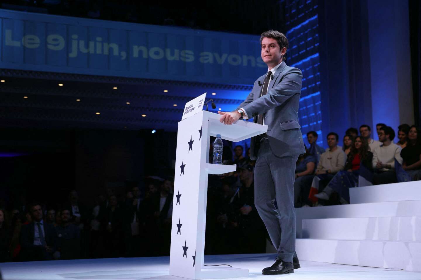 Gabriel Attal promet un " tournant " dans la campagne européenne du camp présidentiel