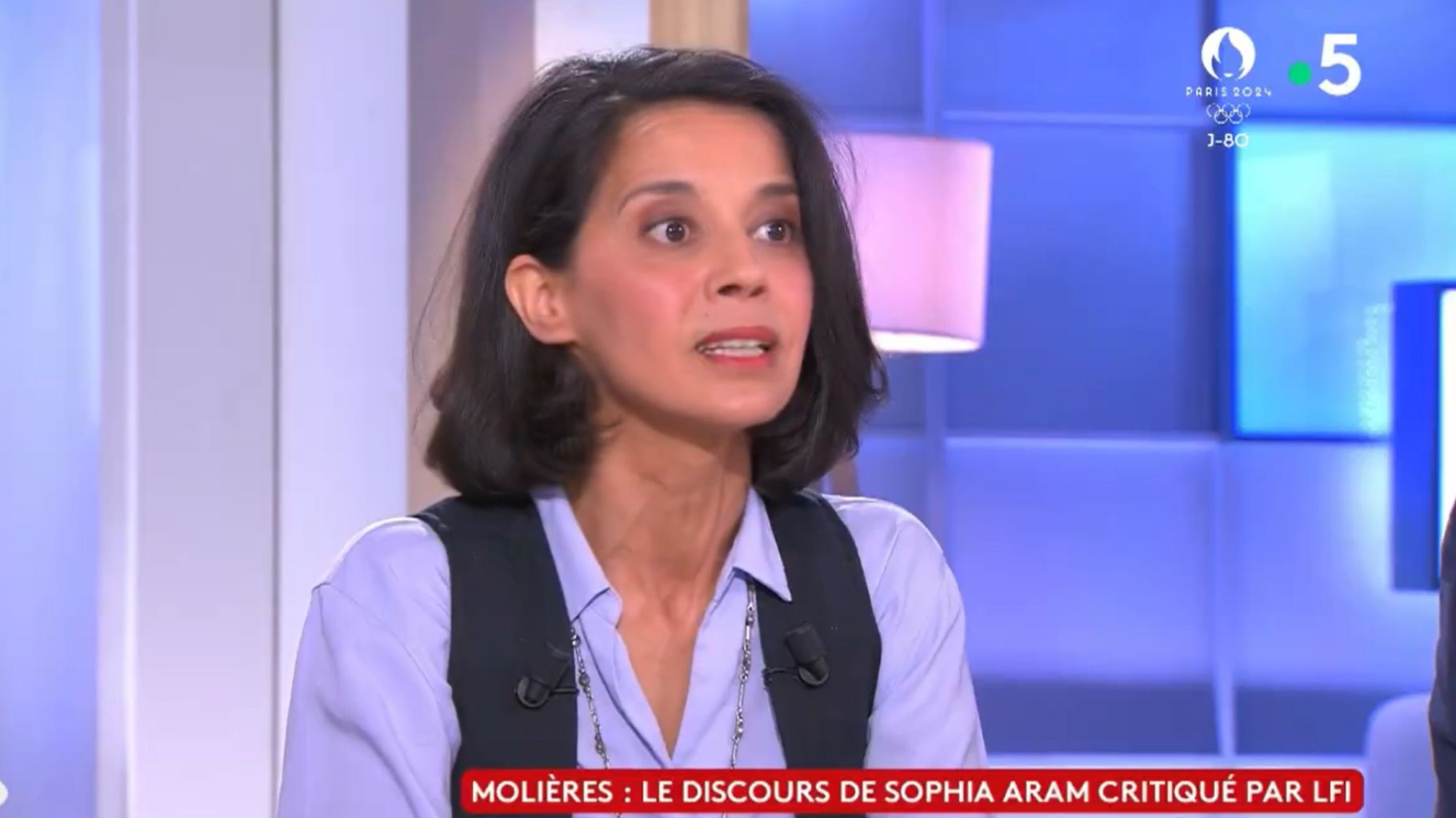 Molières : Sophia Aram dénonce les " tweets dégueulasses " des élus de gauche après son discours