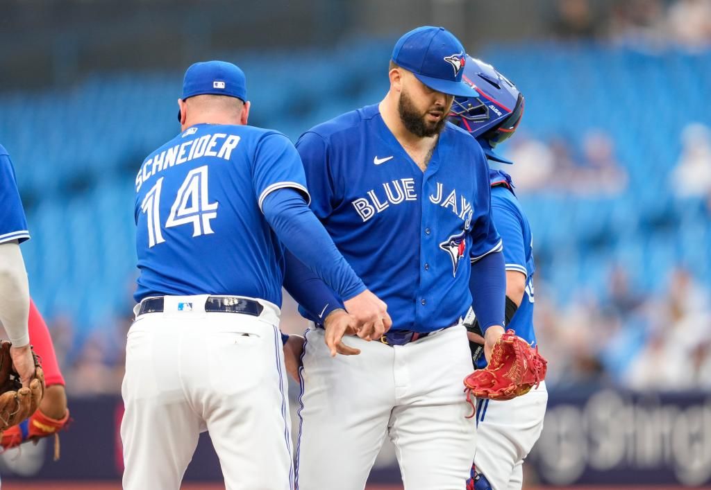 Blue Jays' Alek Manoah demoted to rookie-level Florida league