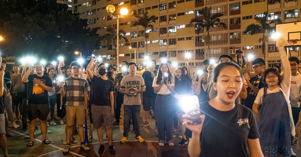 Hong Kong Asks Court to Stop Protest Anthem From Circulating Online