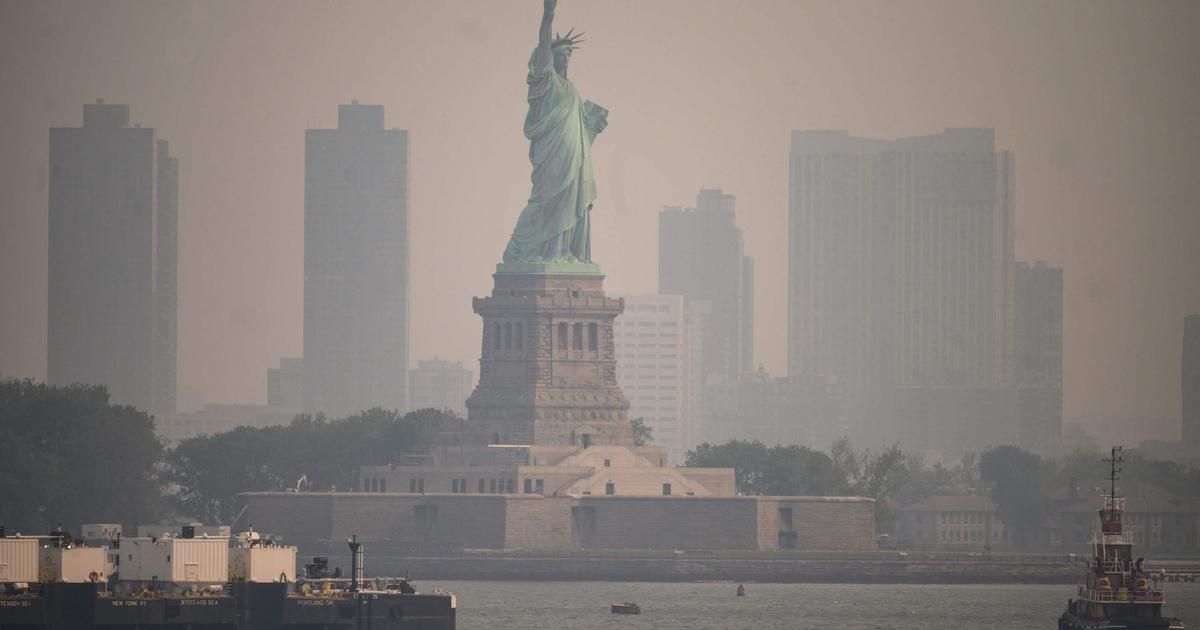 À New York, la fumée des incendies canadiens rend l'air irrespirable