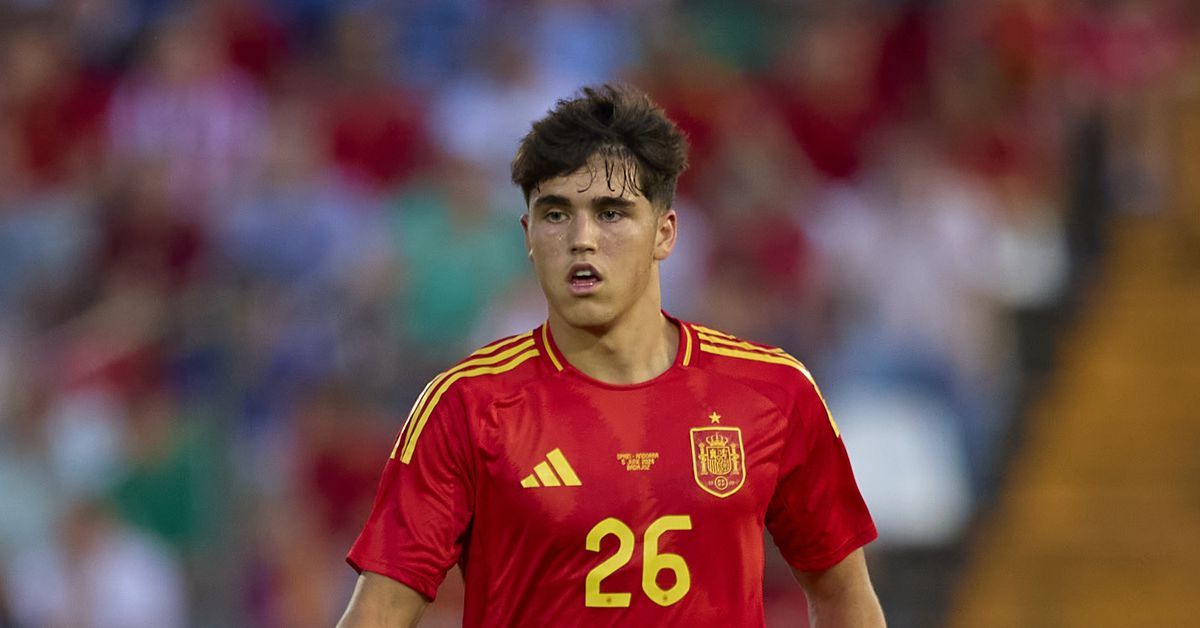 Spain boss Luis de la Fuente discusses why he left Pau Cubarsi out of Euro 2024 squad