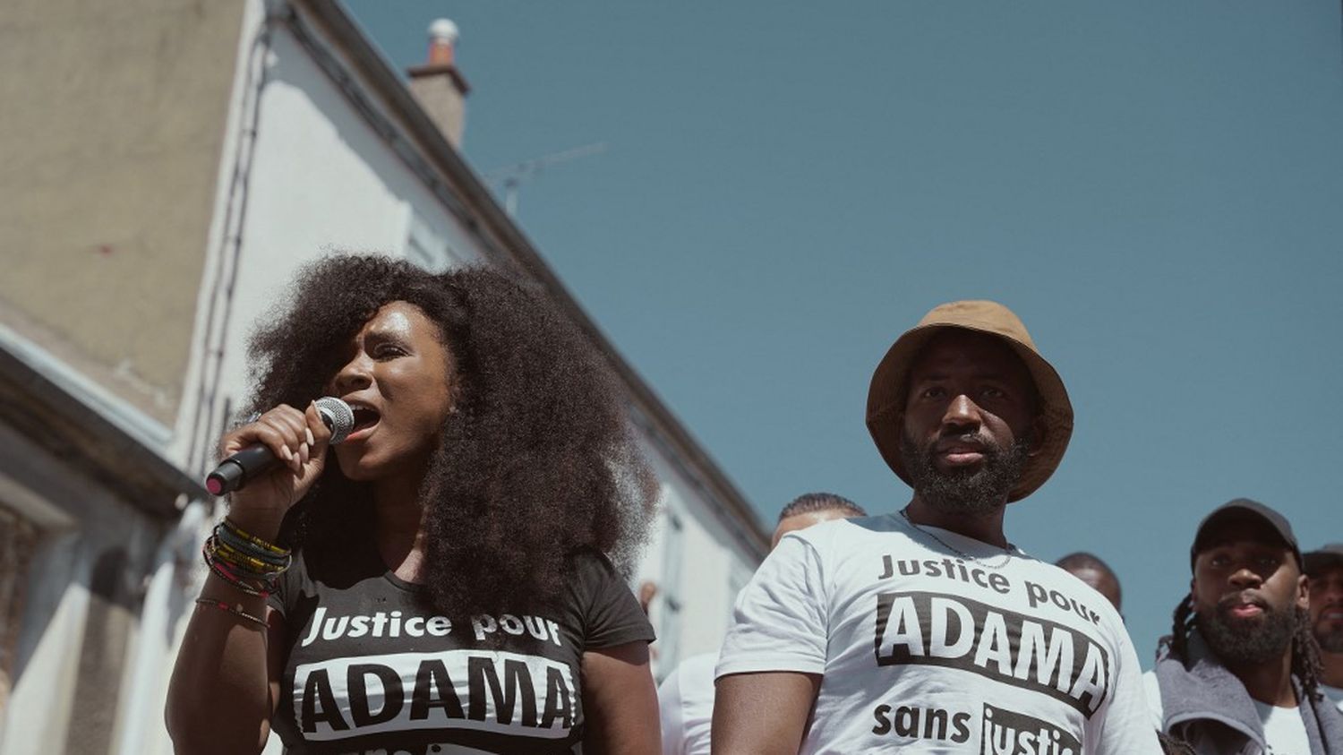 Emeutes après la mort de Nahel : le préfet du Val-d'Oise interdit la marche en mémoire d'Adama Traoré