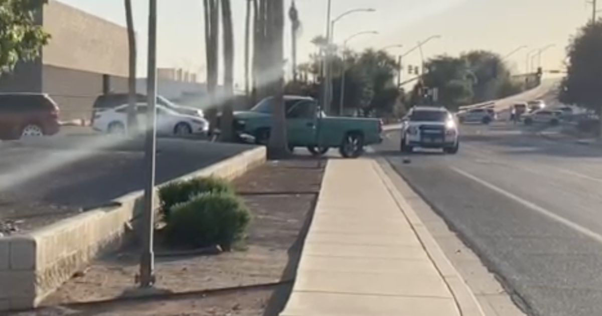 Glendale officer shoots, kills man following pursuit Thursday evening