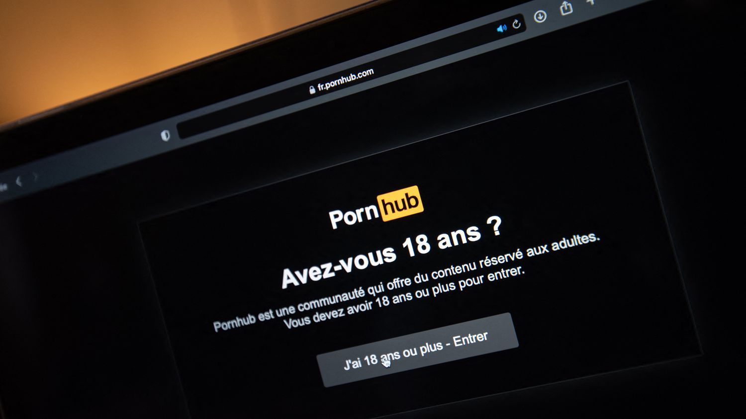 La justice reporte sa décision sur le blocage de sites pornographiques en France