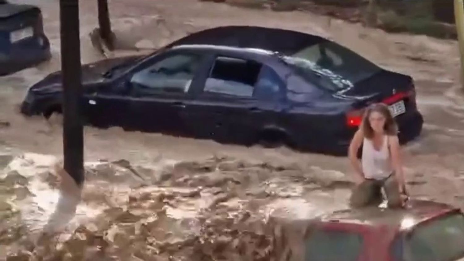 Espagne : la ville de Saragosse touchée par de violents orages