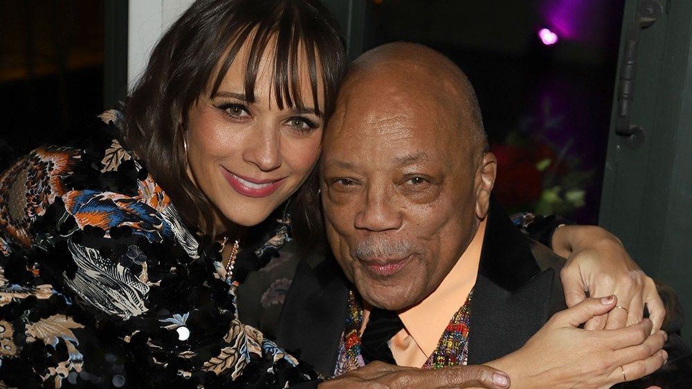 Rashida Jones Honors Father Quincy Jones After His Death