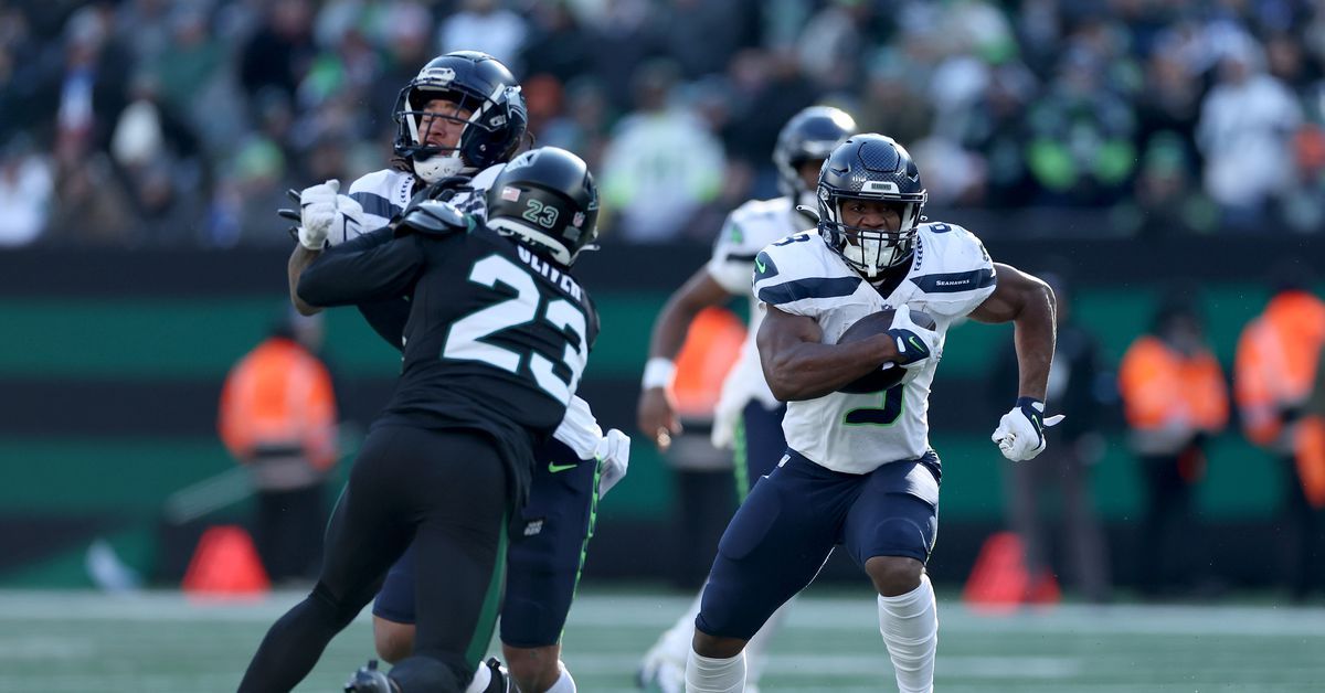 Kenneth Walker injury update: Seahawks running back ruled out vs. Cardinals