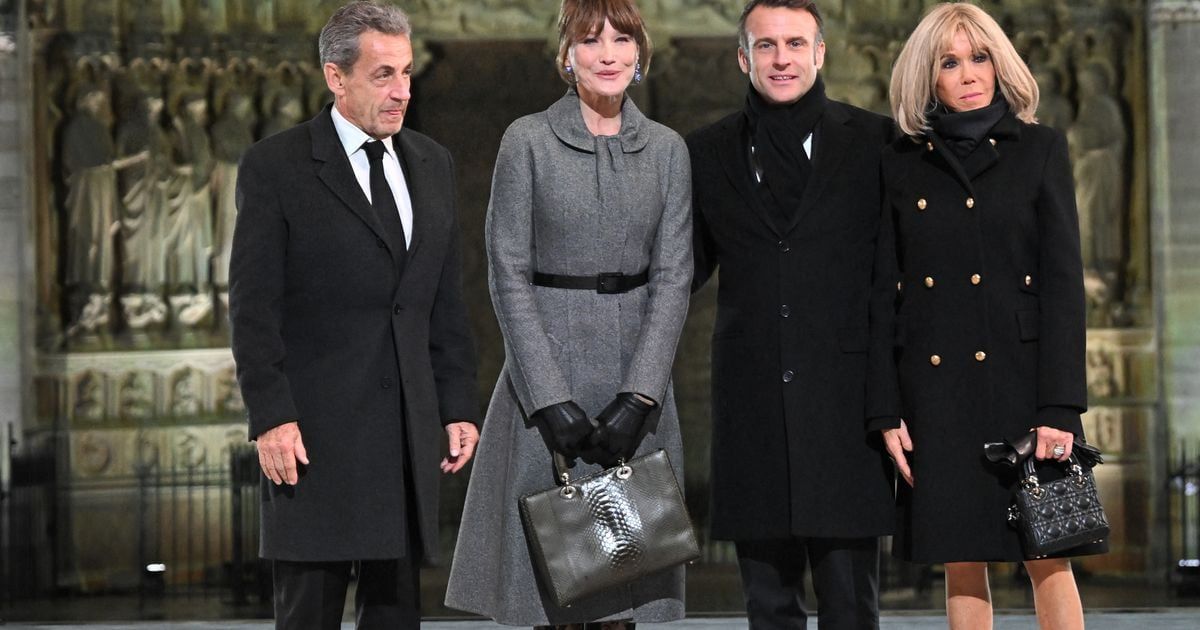 Carla Bruni renversante à la cérémonie de réouverture de Notre-Dame, l'ex-Première Dame recycle l'une de ses tenues les plus emblématiques !