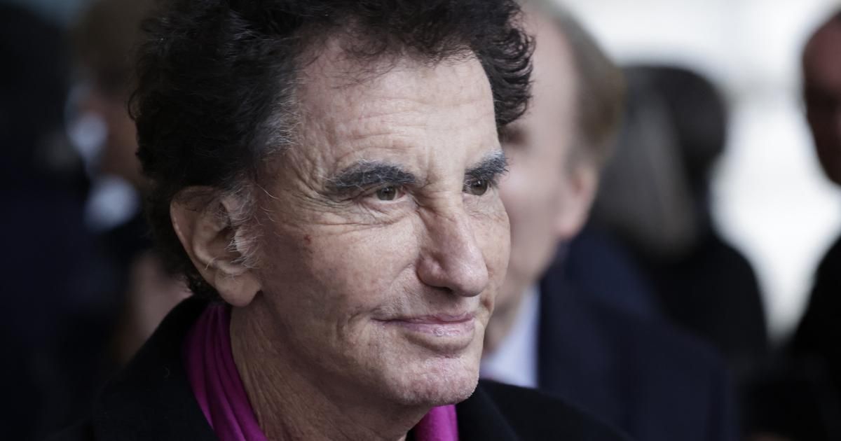 Bousculé lors d’un rassemblement à Paris, Jack Lang transporté à l’hôpital