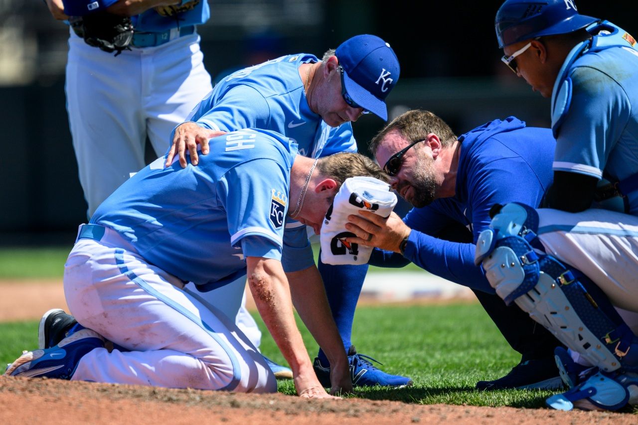 Royals pitcher OK after being hit in face by baseball