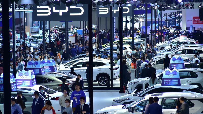 Chinese automaker BYD to make EVs in Vietnam