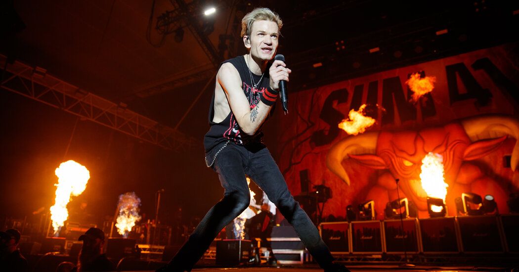 Sum 41 Says It Will Disband After Final Album and Tour