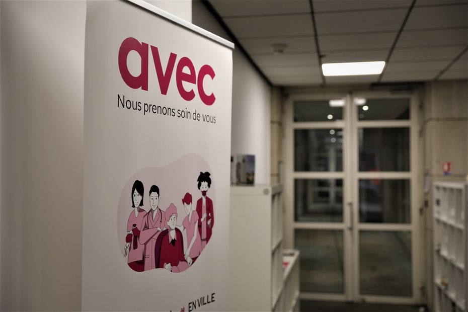 Elus et soignants alertent sur la situation financière du groupe AVEC, à la tête de la Clinique mutualiste de Grenoble