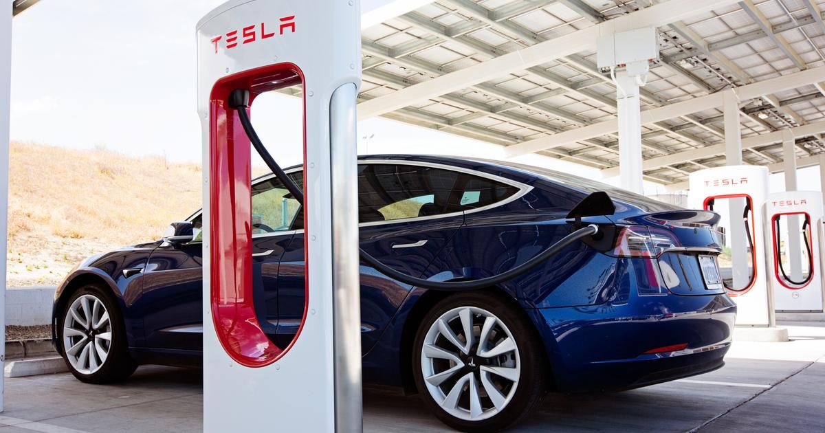 Voitures électriques : comment Tesla profite du bonus écologique pour multiplier ses ventes